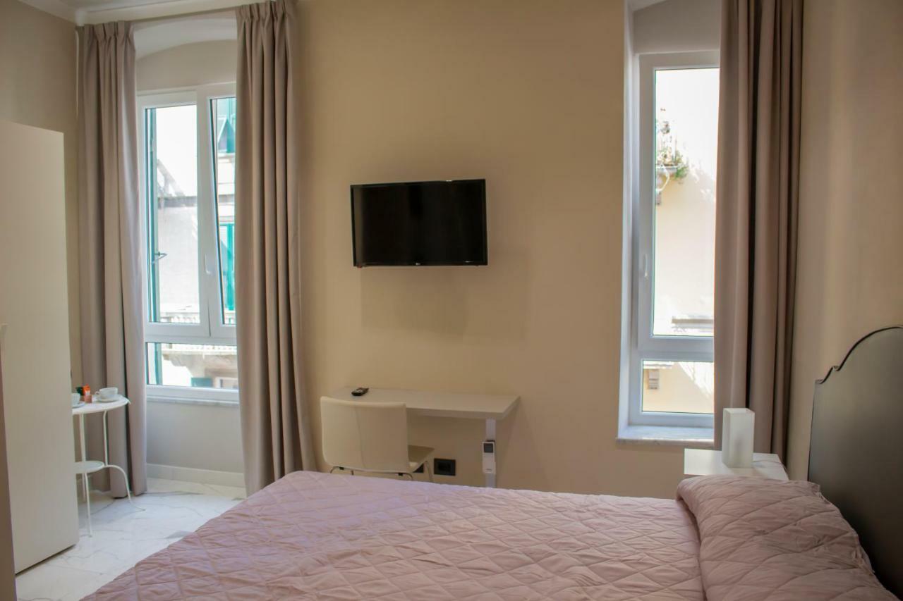 Hotel Fidelio à La Spezia Extérieur photo