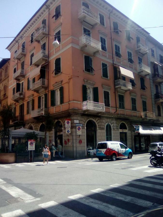 Hotel Fidelio à La Spezia Extérieur photo